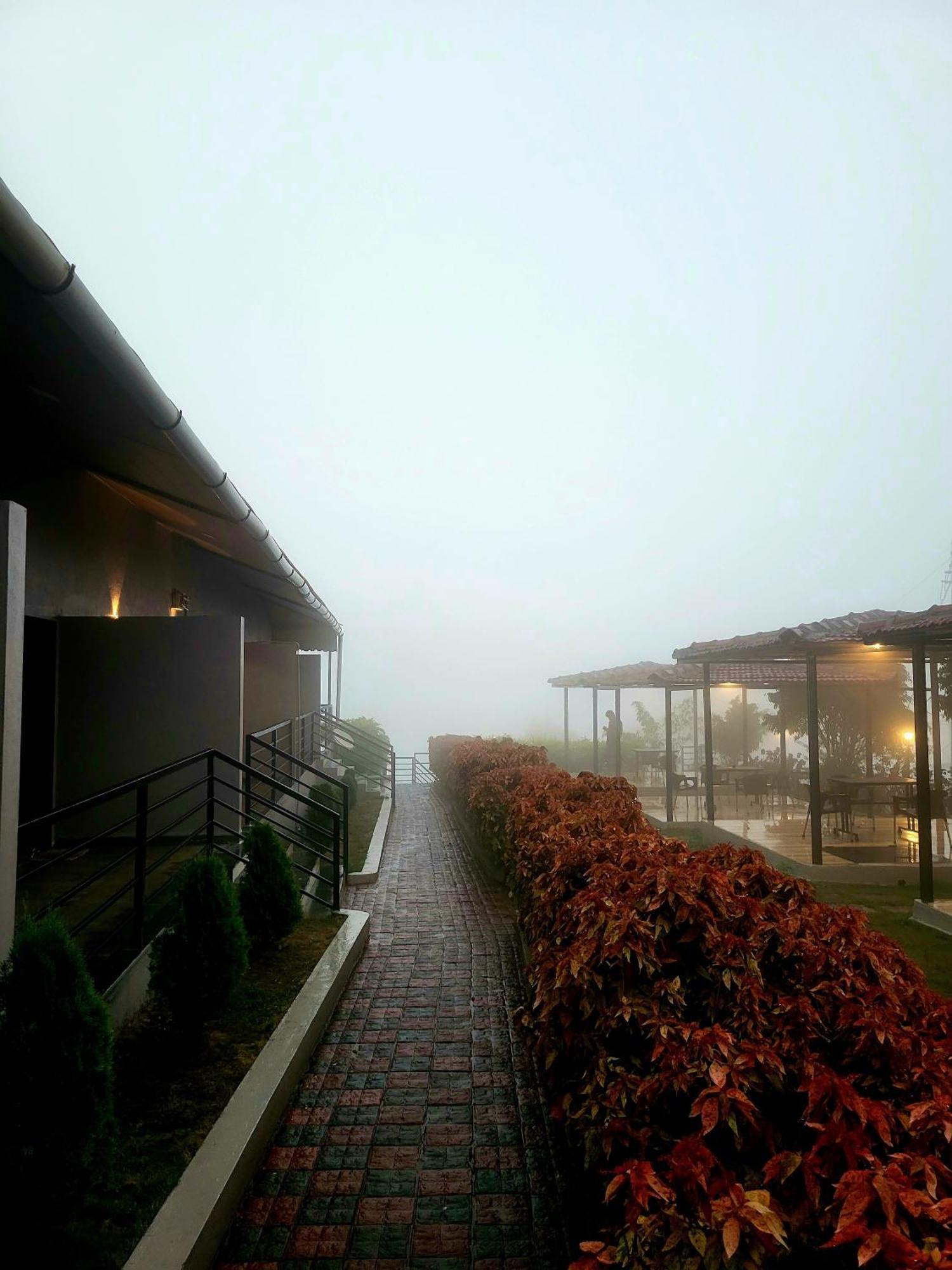Vayu Resort - Kas Pathar Kanera Eksteriør bilde